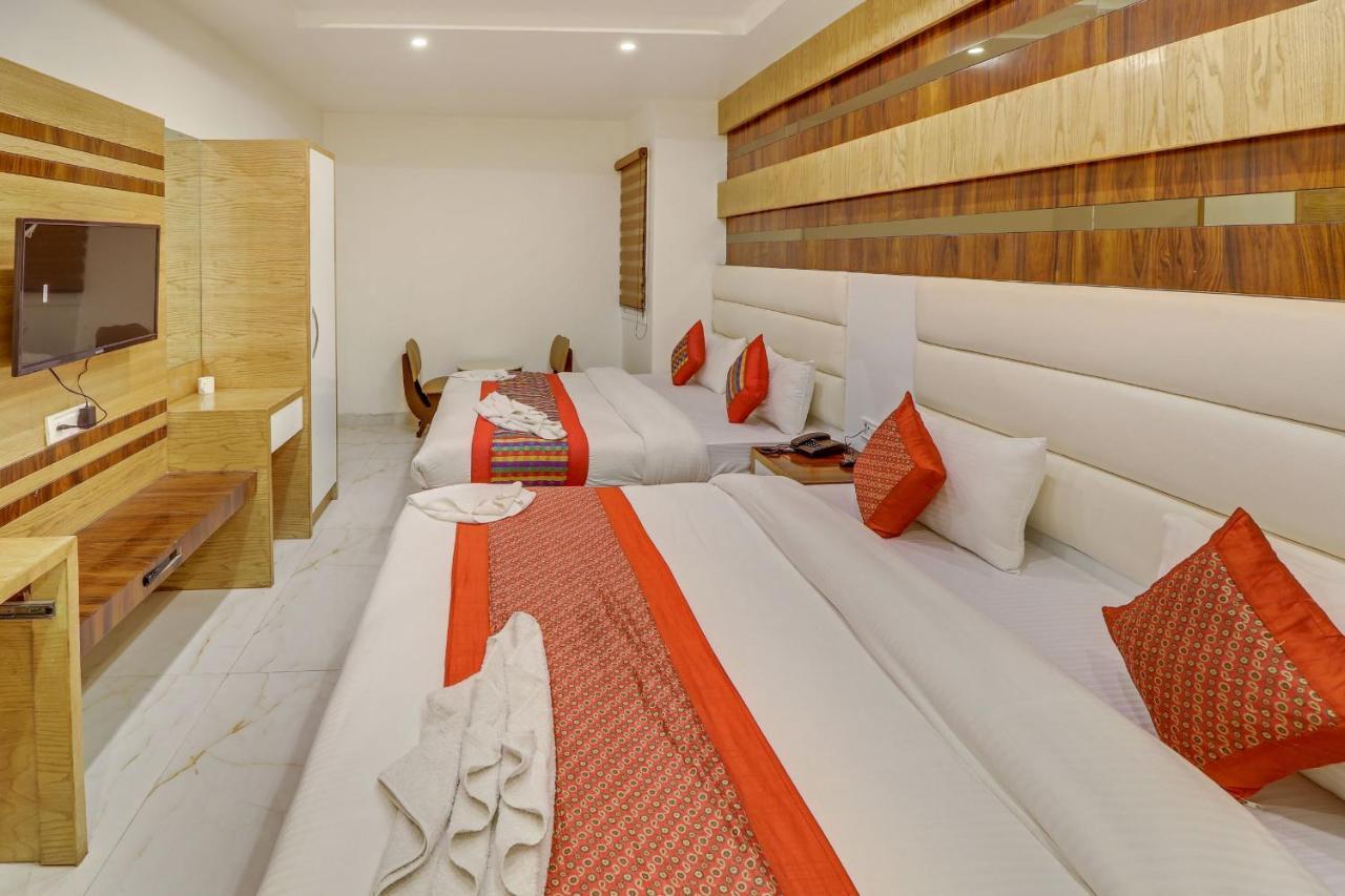 Hotel York Legacy -3 Minutes Walk From New Delhi Railway Station 'The 5 Star Ambience' Newly Built Kültér fotó